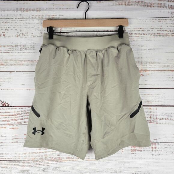 Under Armour Shorts Men's Size M Unstopabble Cargo UA Beige Tan Excellent - Picture 1 of 10